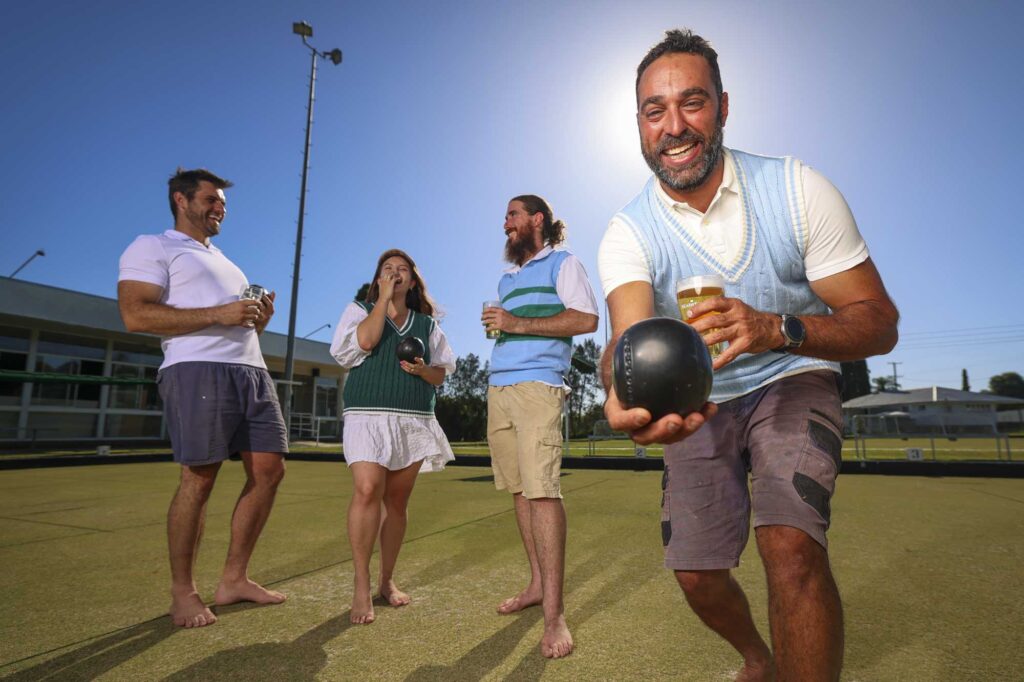 the-bowl-boonah-barefoot-bowls-croquet-lawn-bowls-join
